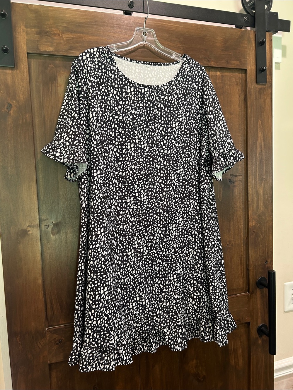 A72 Black and White Patterned Short Sleeve Dress Size XXL
